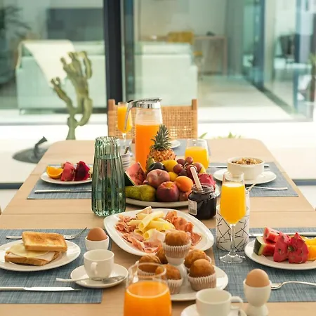 Taboire By Buenavilla Puerto Calero